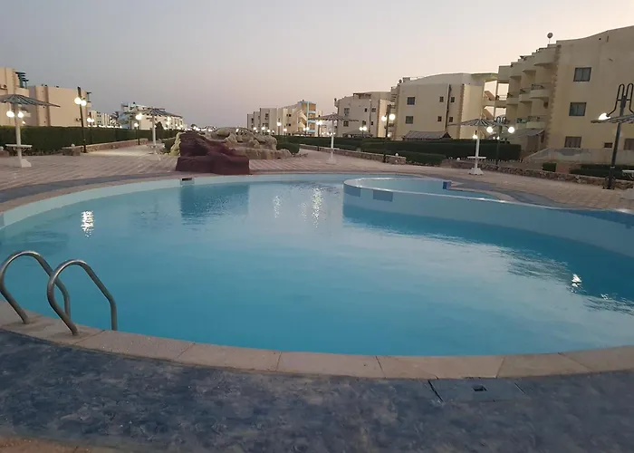 Golden 1 For Family * Ras Sedr